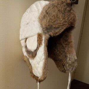FUR HAT WHITE
